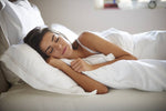 Beautiful-young-woman-sleeping-in-bed-534083583_6048x4032 (2)