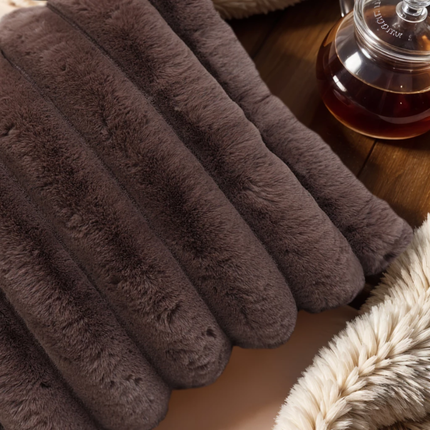 Sierkussen Rib Rabbit Fur - Taupe