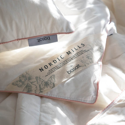 Basalt Dekbed - 100%  Zijde - All Season