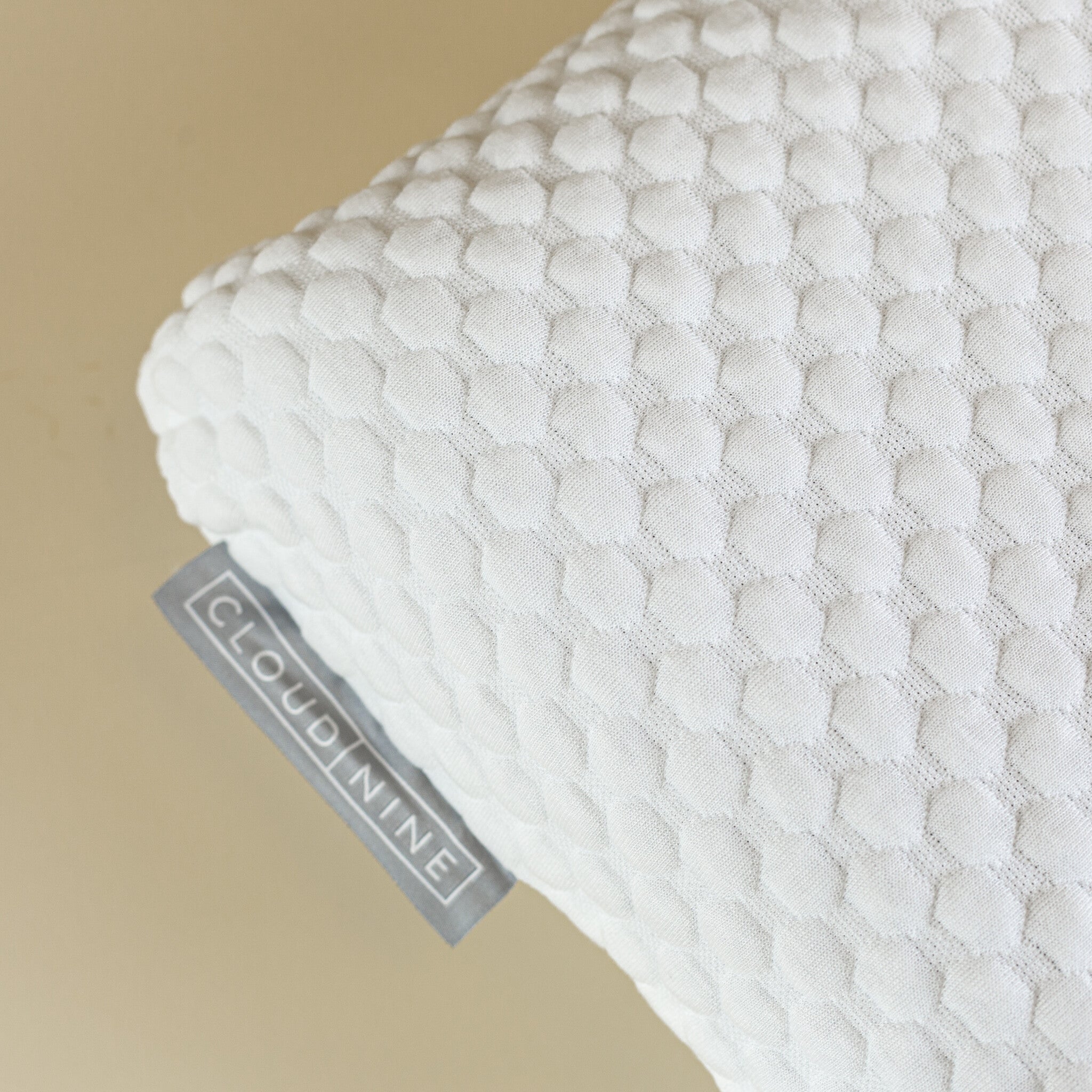 LUCID Gel Memory Foam kussen, 40 x 60 cm, ademend, verkoelend effect, wasbaar overtrek, Öko-Tex hoofdkussen, wit LUCID Gel Memory Foam kussen, 40 x 60 cm, ademend, verkoelend effect, wasbaar overtrek, Öko-Tex hoofdkussen, wit