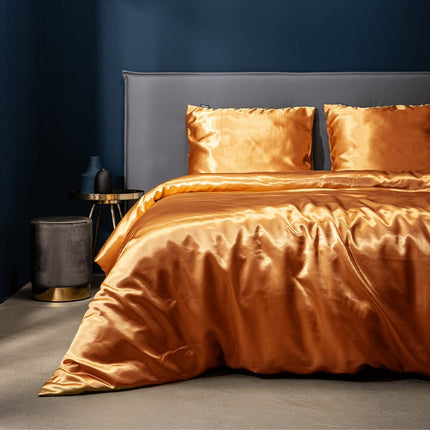 Fresh and Co Dekbedovertrek Silk Satin - Bruin