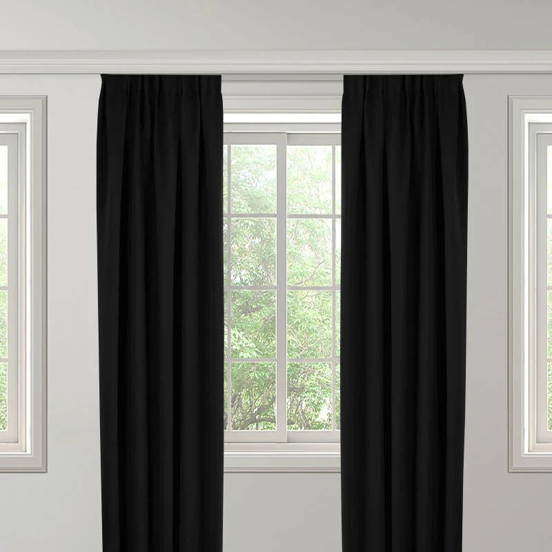Gordijnen verduisterend met haken 2 st 140x175 cm zwart Gordijnen verduisterend met haken 2 st 140x175 cm zwart