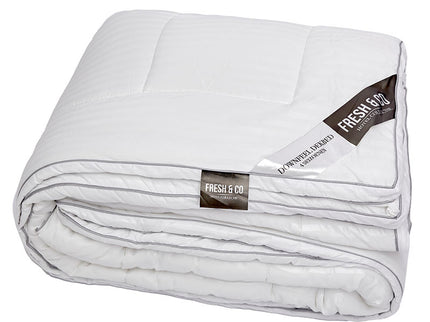 Fresh and Co Hotel Dekbed - Hotel Stripe - 4 Seizoenen