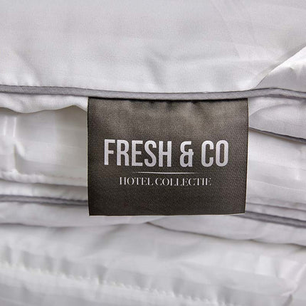 Fresh and Co Hotel Dekbed  - Hotel Stripe - All-Season