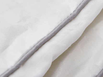 Fresh and Co Hotel Dekbed  - Hotel Stripe - All-Season