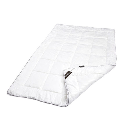 Fresh and Co Hotel Dekbed  - Hotel Stripe - All-Season