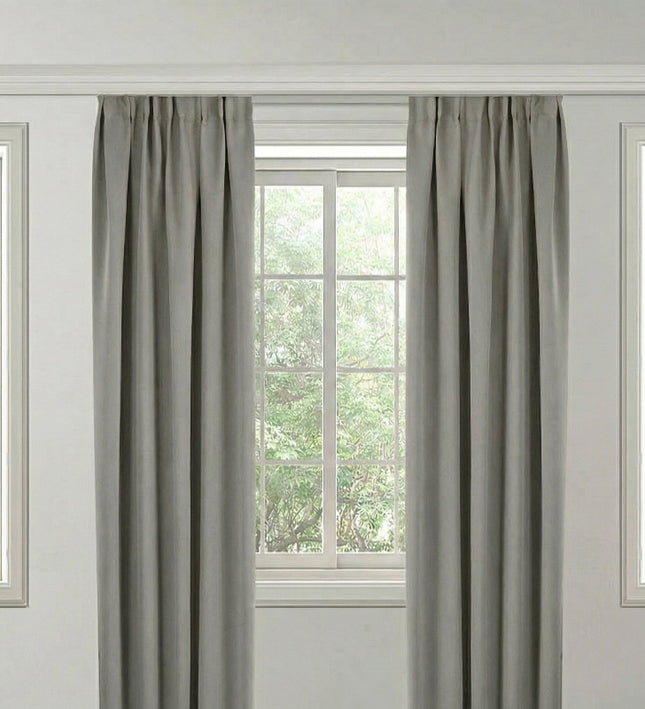 Gordijnen Verduisterend & Isolerend - Haken of Ringen - Lichtgrijs