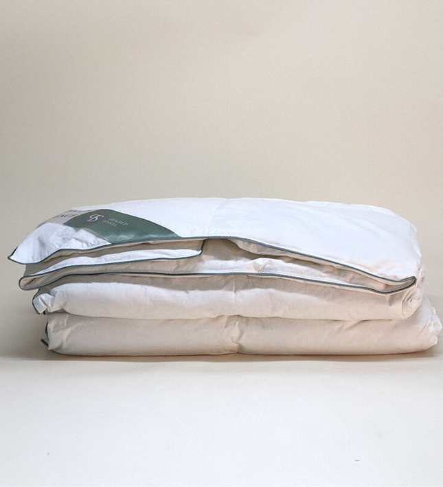 Presence Dekbed Gerecycled  Dons - 50% eendendons - All Season