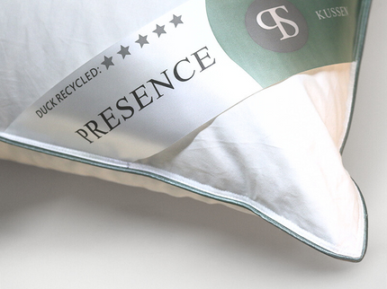 Presence Hoofdkussen Gerecycled Dons - 50% Eendendons
